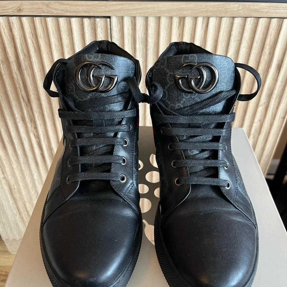Gucci Black Men's High-Top Sneakers with Double G Hardware (copy) - Picture 8 of 9